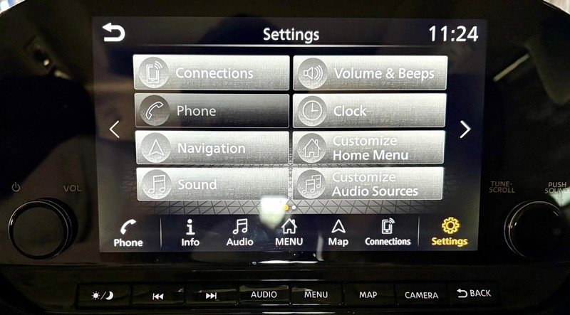 Used 2025 Nissan Pathfinder Platinum FWD image 26
