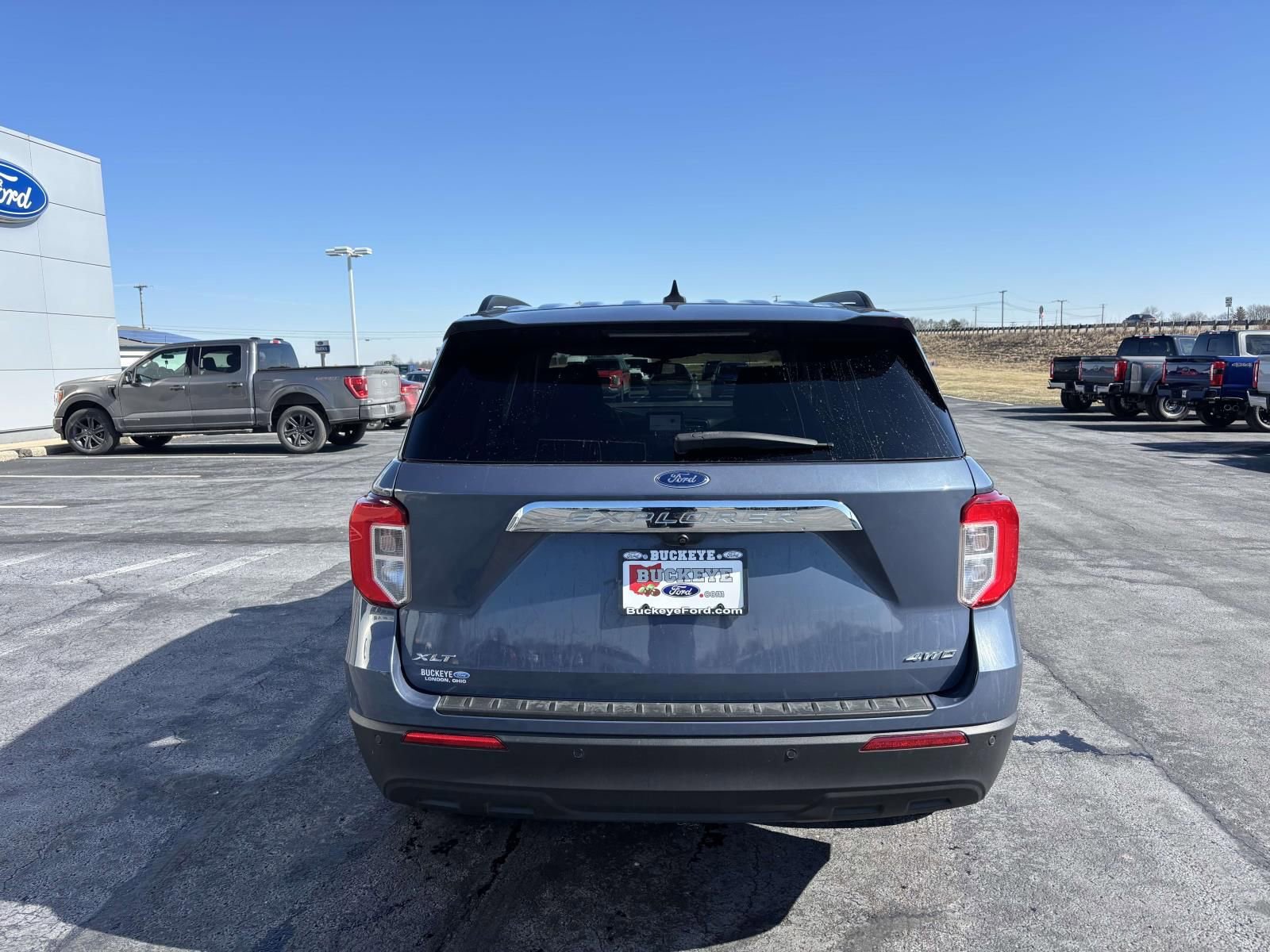 Used 2021 Ford Explorer XLT image 8