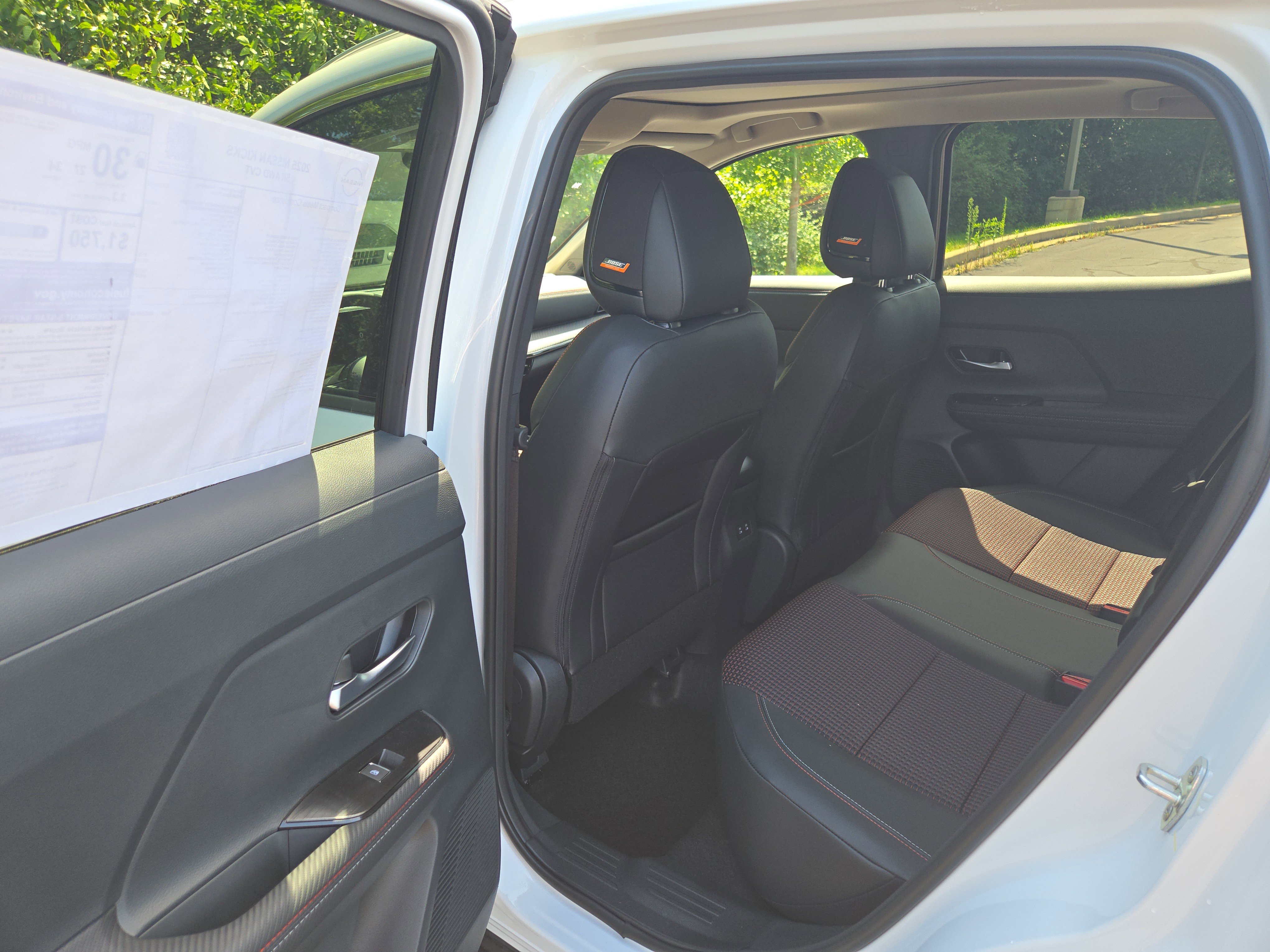 New 2025 Nissan Kicks SR w/ SR Premium Package image 15