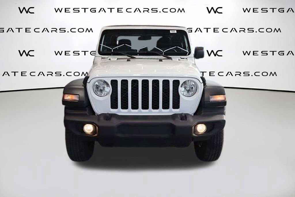 Used 2020 Jeep Gladiator Sport image 4