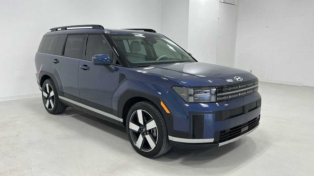 Used 2025 Hyundai Santa Fe Limited image 8