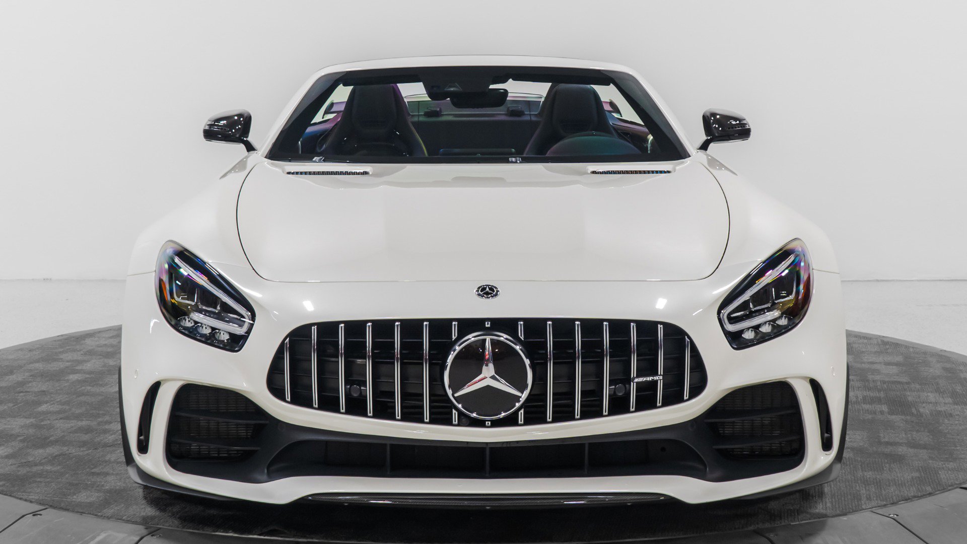 Used 2020 Mercedes-Benz AMG GT R image 11