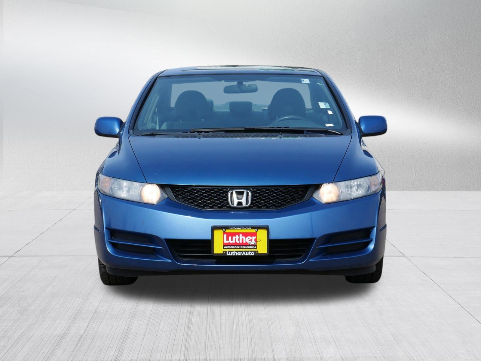 Used 2010 Honda Civic LX image 2