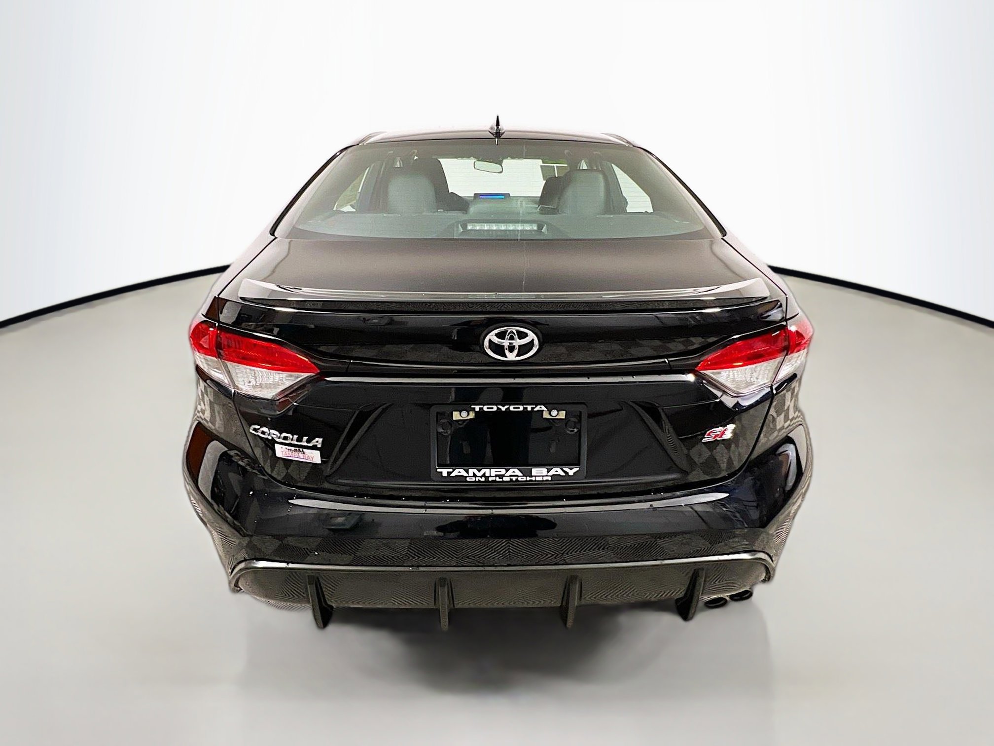 Used 2025 Toyota Corolla SE image 6