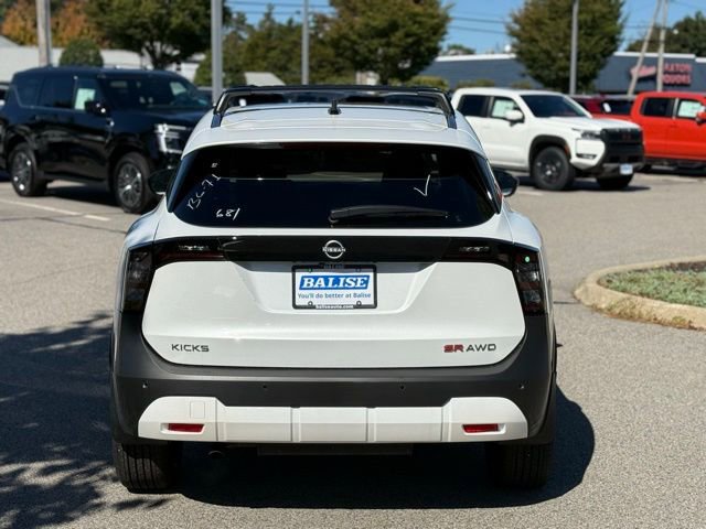 New 2026 Nissan Kicks SR w/ SR Premium Package AWD/4WD image 6