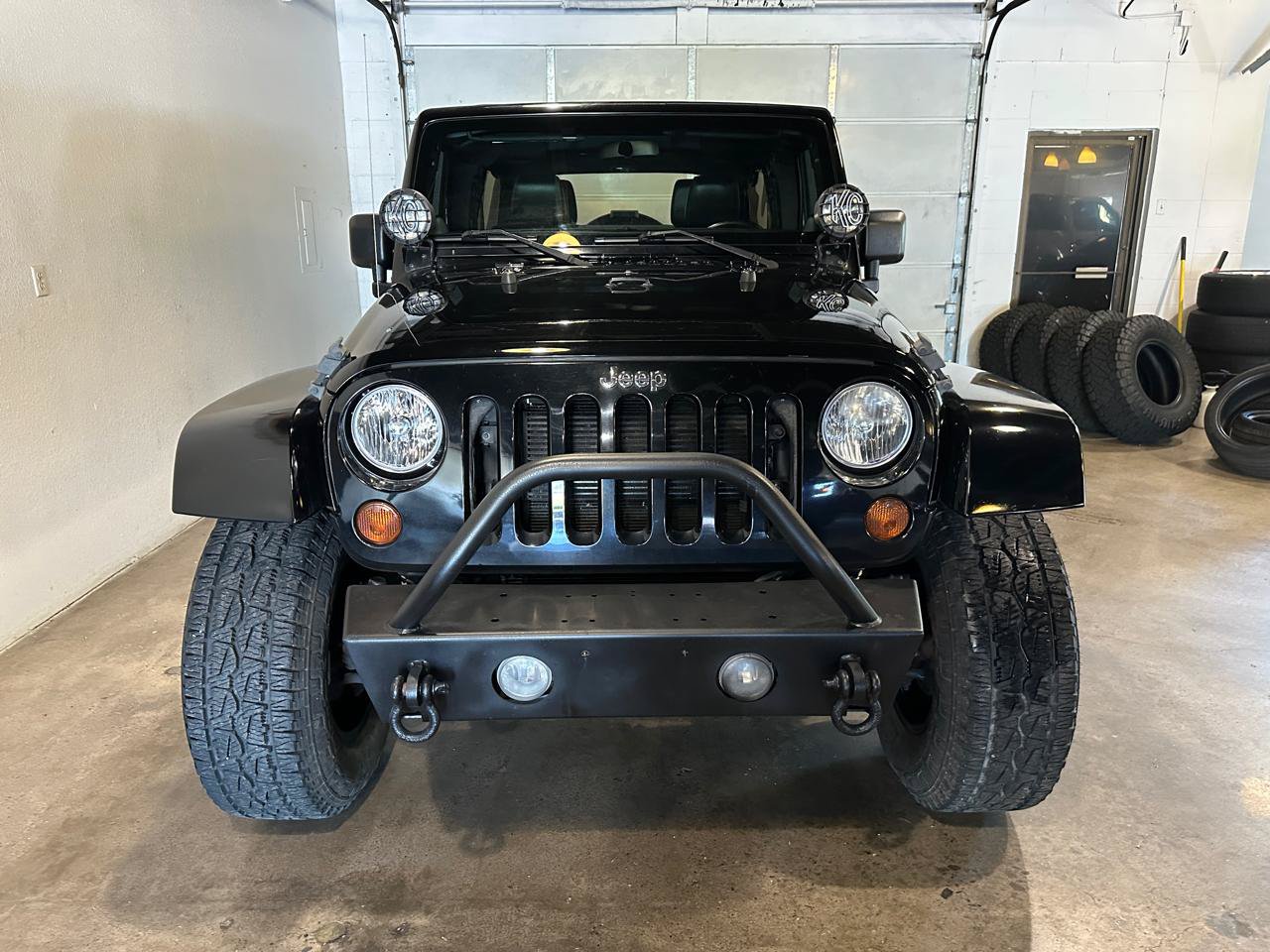 Used 2012 Jeep Wrangler Unlimited Sahara AWD/4WD image 4