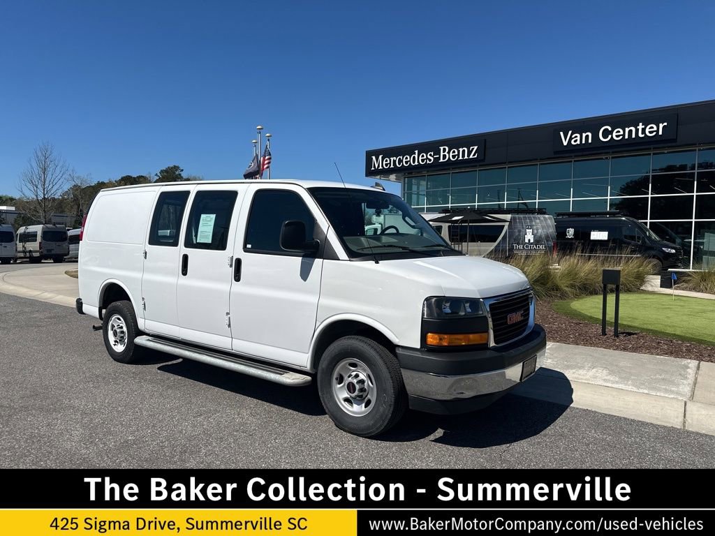 Used 2023 GMC Savana 2500 w/ Driver Convenience Package image 1