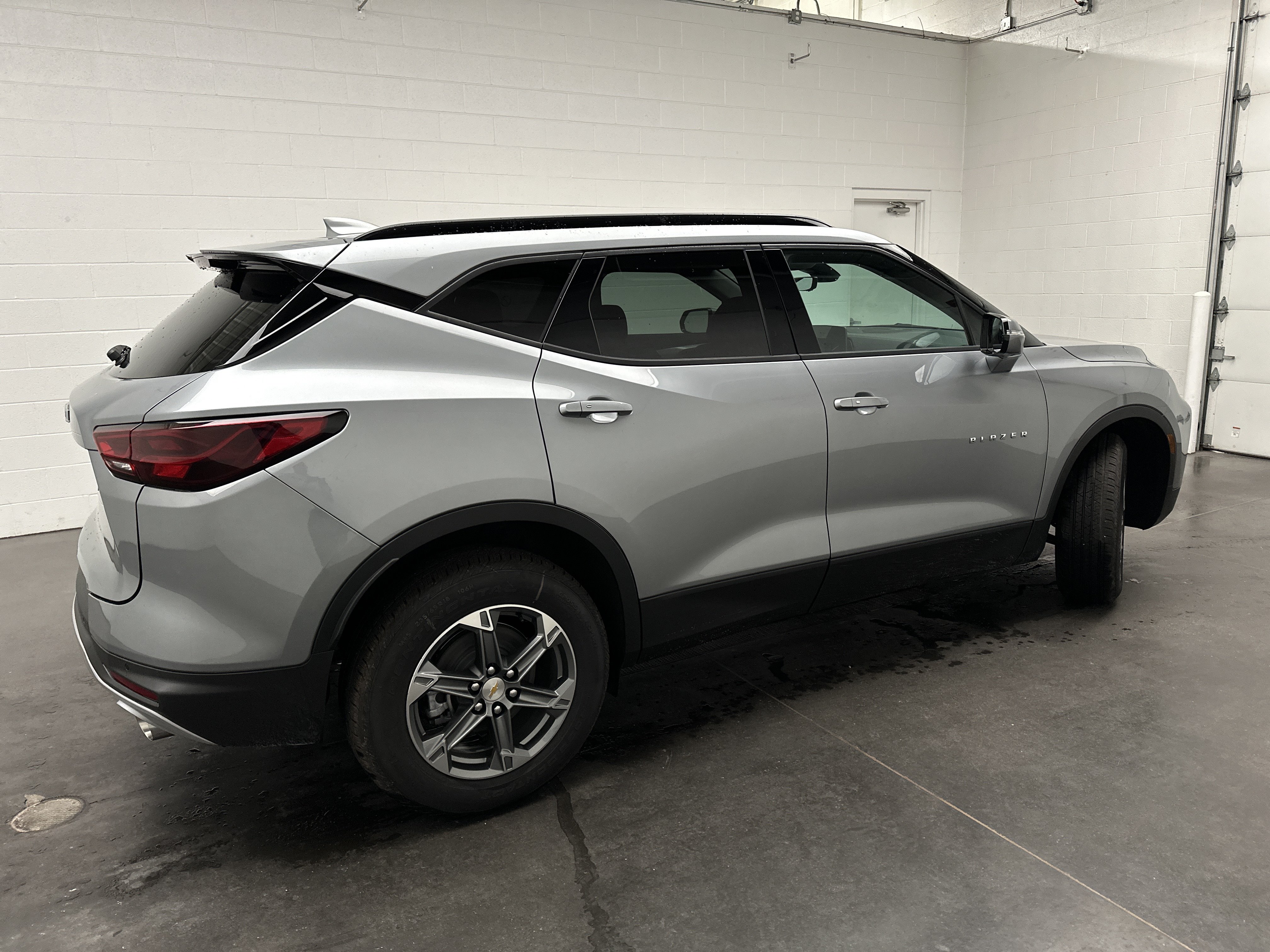 New 2026 Chevrolet Blazer LT w/ Sound & Technology Package FWD image 9