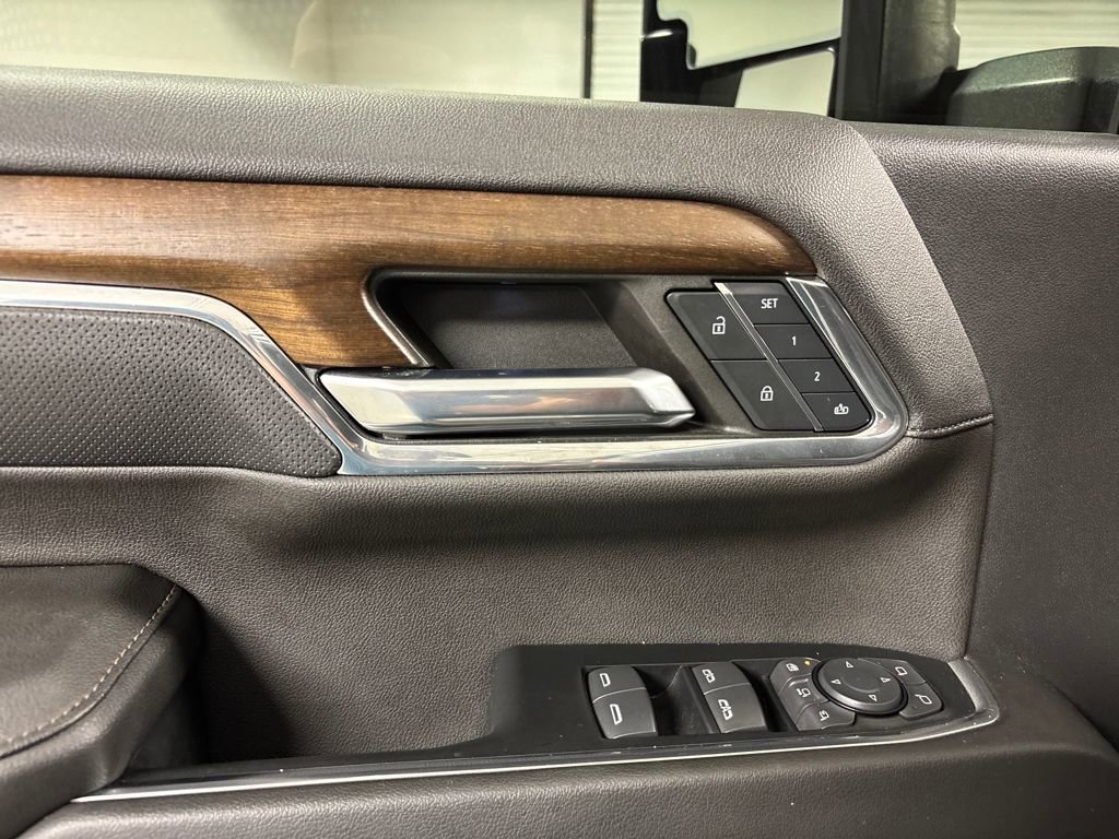 Certified 2024 Chevrolet Silverado 2500 High Country image 24