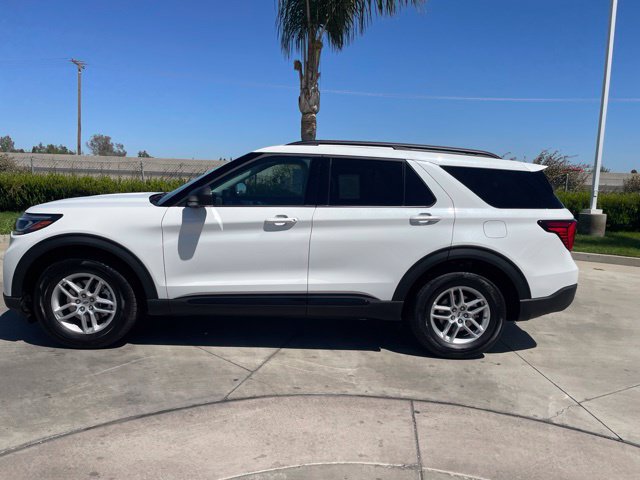 New 2026 Ford Explorer Active w/ Active Comfort Package RWD image 2