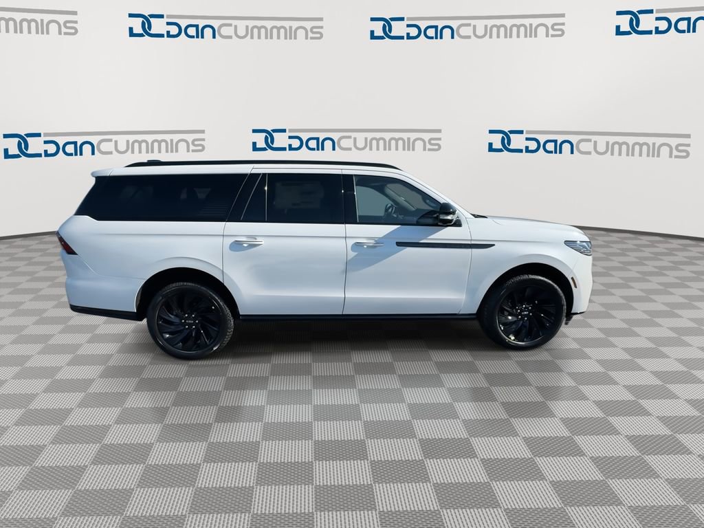 New 2026 Lincoln Navigator L Reserve w/ Jet Appearance Package image 9