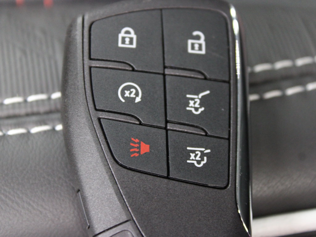 Used 2026 GMC Yukon AT4 Ultimate w/ LPO, Floor Liner Package AWD/4WD image 79