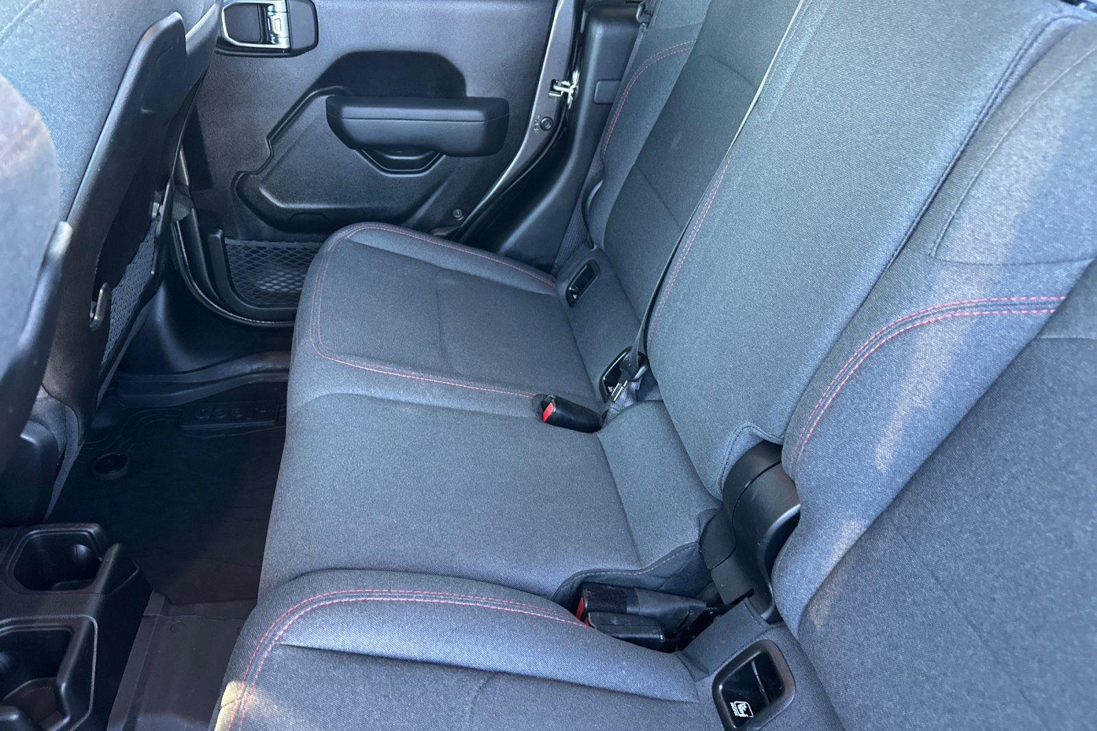 Used 2025 Jeep Gladiator Rubicon w/ Safety Group image 12