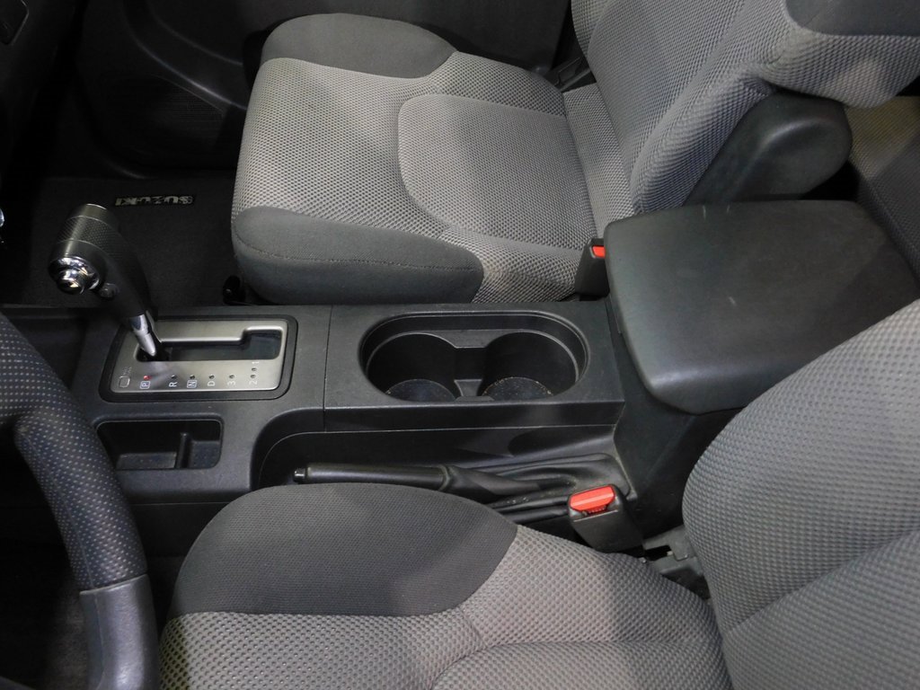 Used 2010 Suzuki Equator 2WD Extended Cab image 39