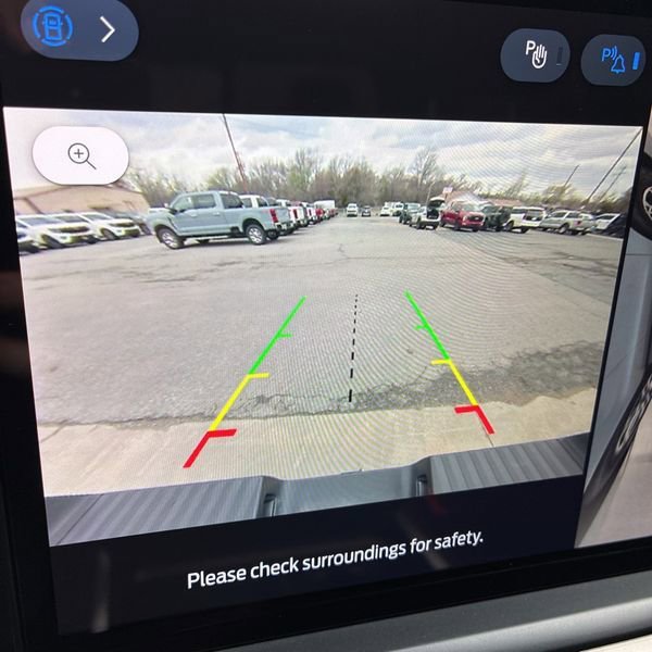 Used 2024 Ford F250 Lariat w/ Black Appearance Package image 17