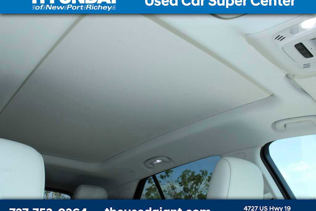 Used 2026 Buick Envision Avenir image 8