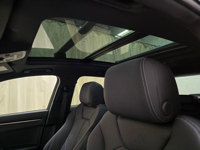 Certified 2024 Audi Q3 2.0T Premium w/ Convenience Package image 16