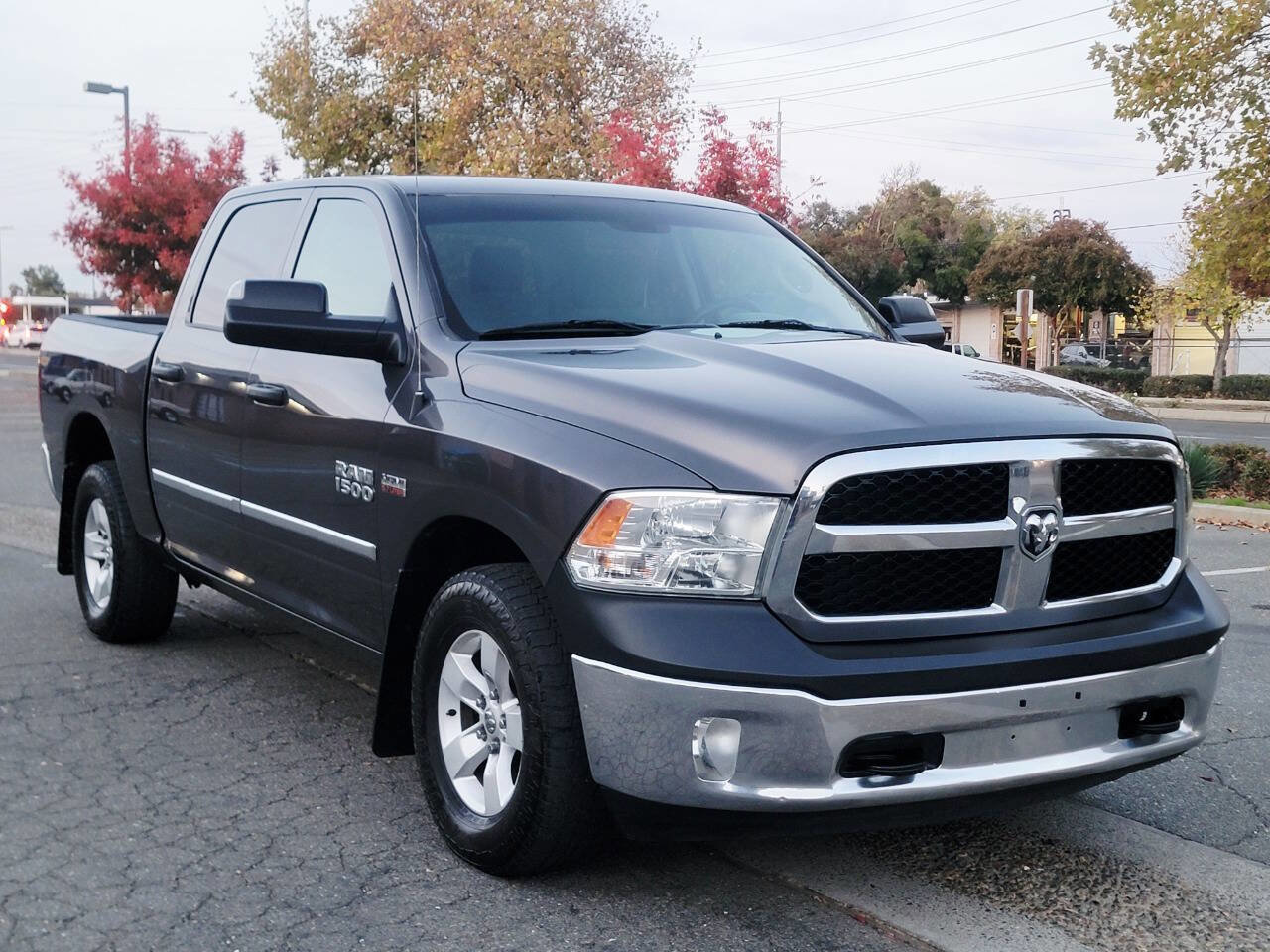 Used 2018 RAM 1500 ST w/ SXT Appearance Group image 7
