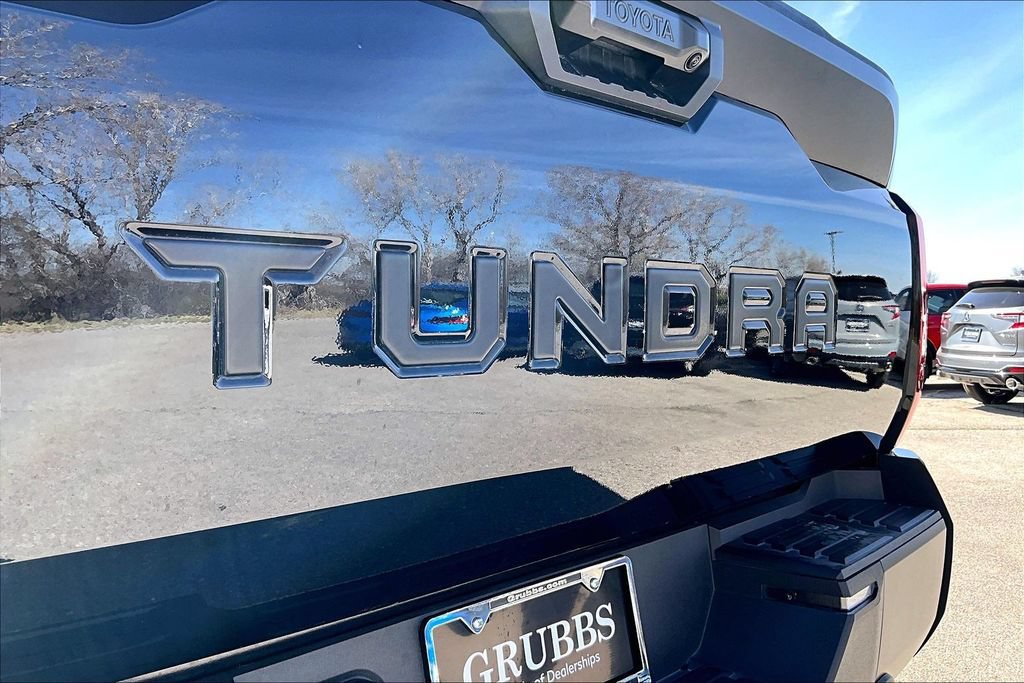 Used 2025 Toyota Tundra SR5 AWD/4WD image 42
