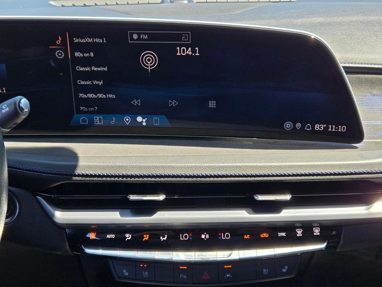 Used 2024 Cadillac XT4 Sport FWD image 13