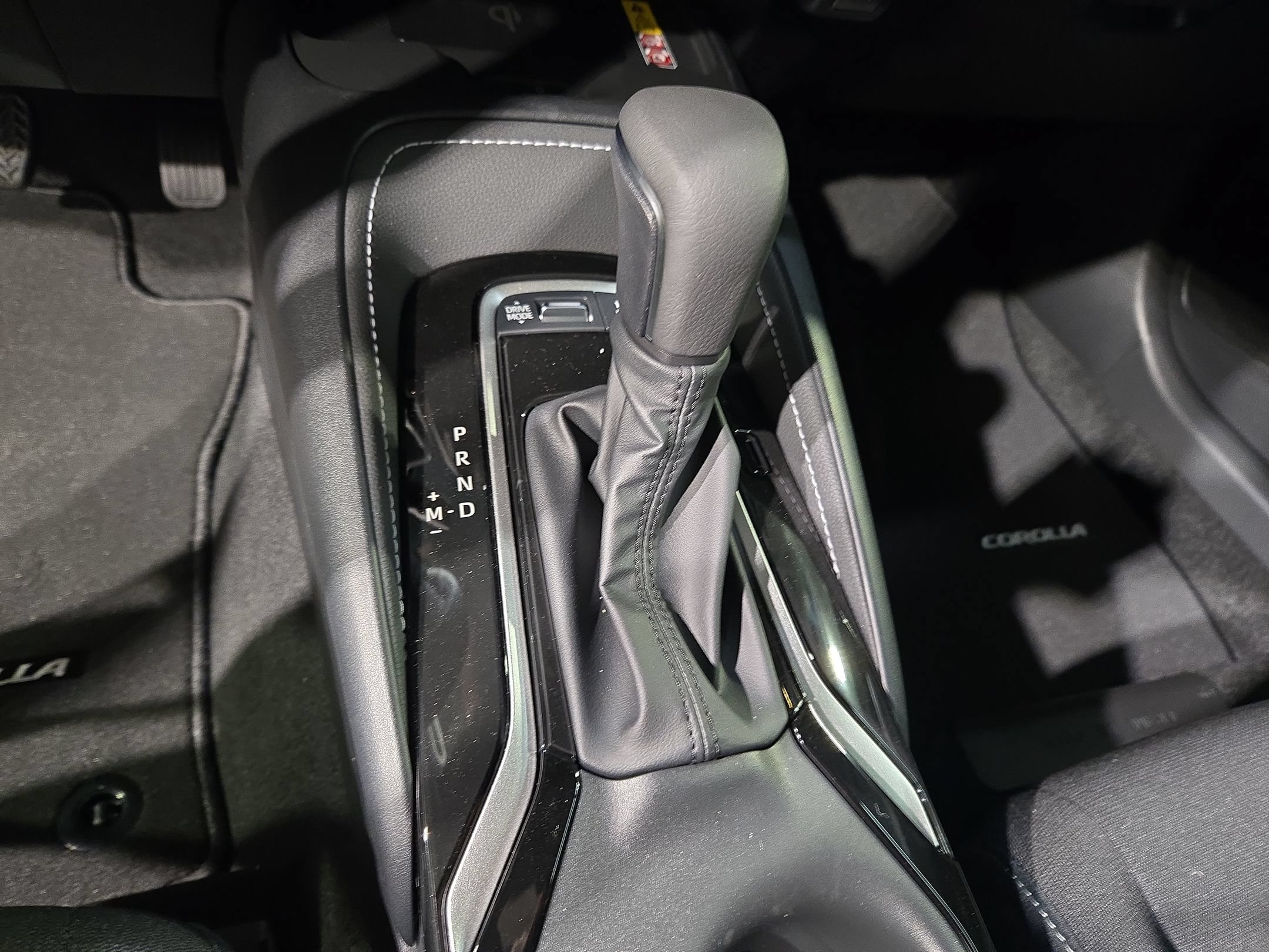 New 2027 Toyota Corolla SE FWD image 21
