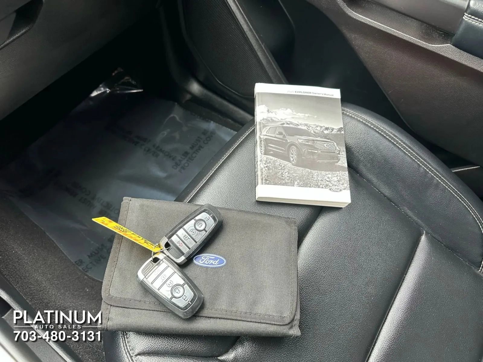 Used 2020 Ford Explorer XLT w/ Equipment Group 202A image 21