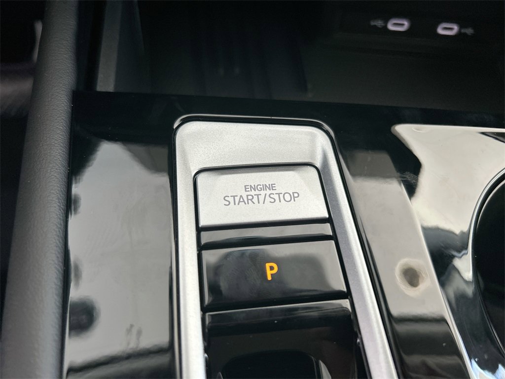 New 2026 Volkswagen Atlas SE image 28