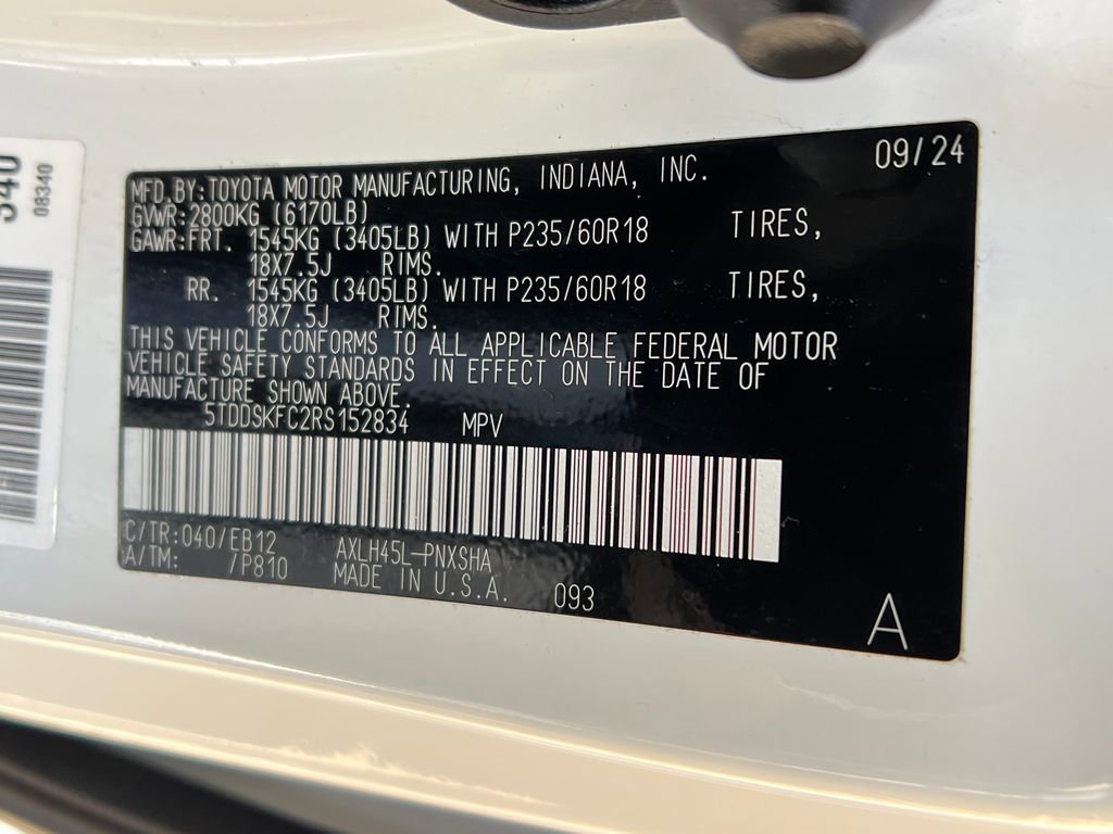 Used 2024 Toyota Sienna XSE image 29