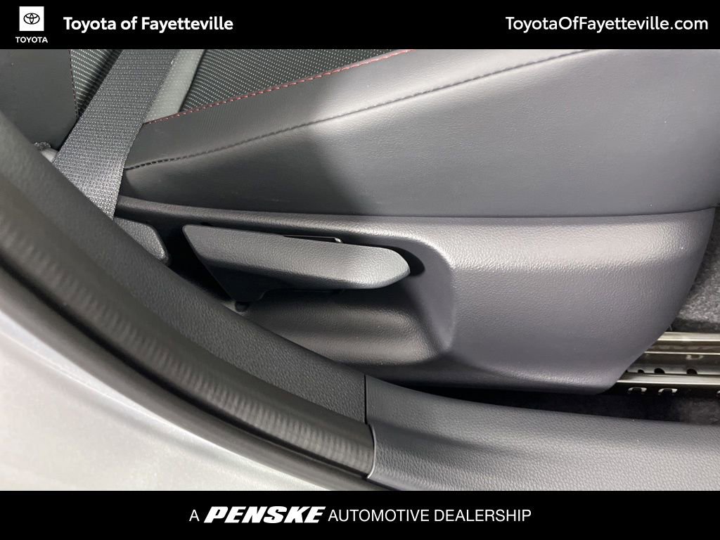 New 2026 Toyota Prius Plug-In Hybrid image 9