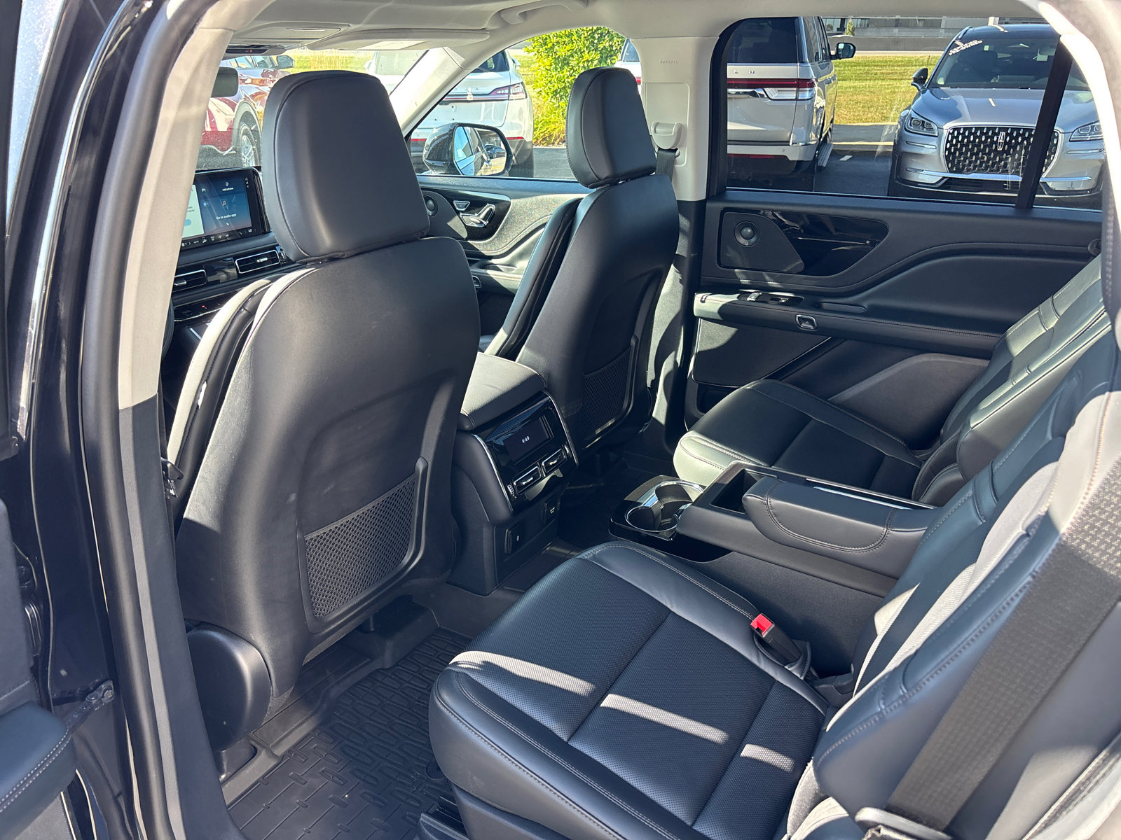 New 2025 Lincoln Aviator Reserve w/ Illumination Package image 29