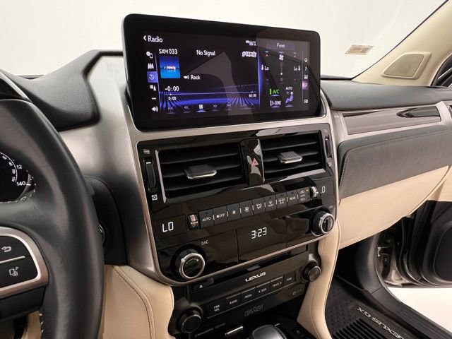 Used 2022 Lexus GX 460 Premium w/ Accessory Package AWD/4WD image 24
