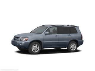 Used 2005 Toyota Highlander 2WD V6 w/ Preferred Pkg image 1