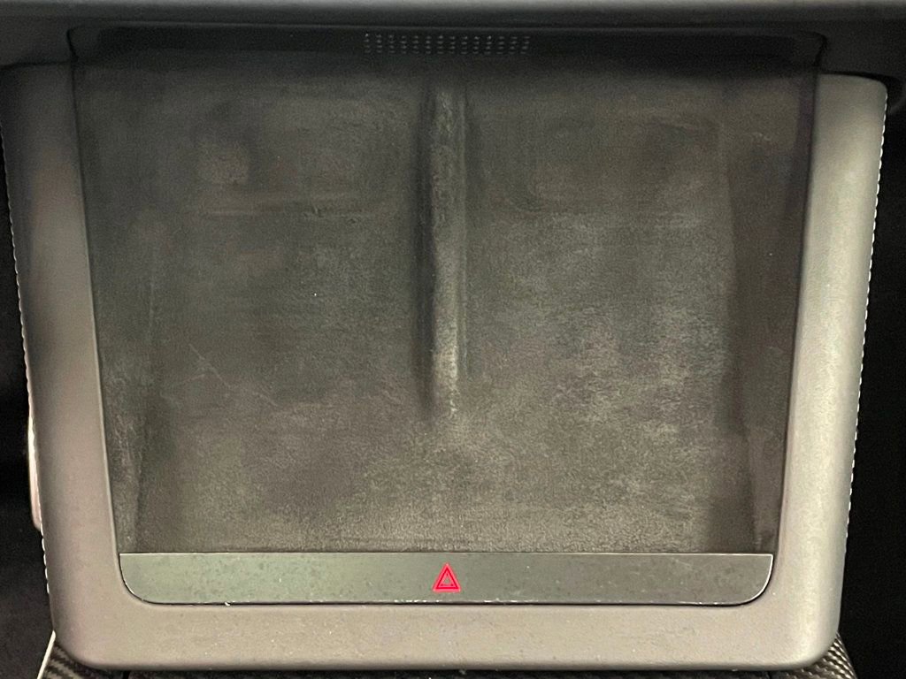 Used 2022 Tesla Model X Plaid image 40