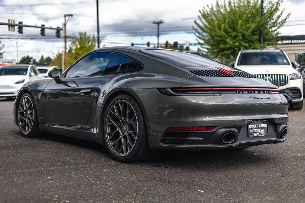 Used 2020 Porsche 911 Carrera 4S AWD/4WD image 11