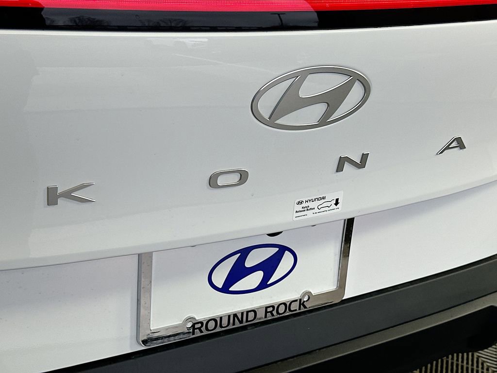 New 2026 Hyundai Kona SE image 20