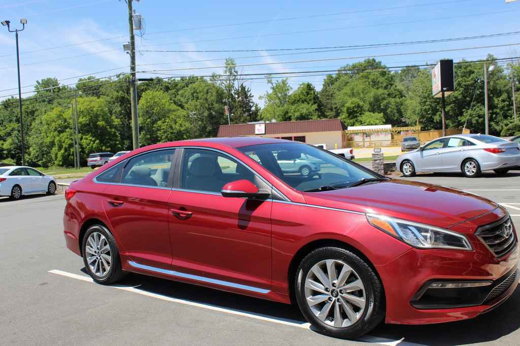 Used 2015 Hyundai Sonata Sport image 3