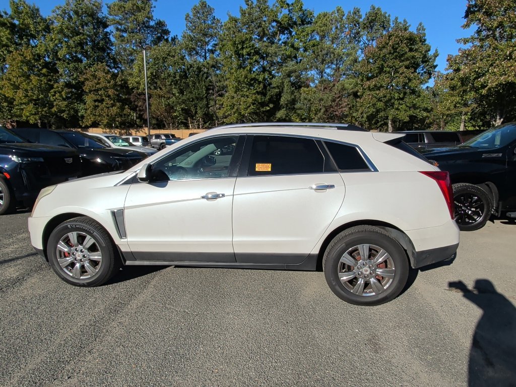 Used 2016 Cadillac SRX Luxury w/ Driver Awareness Package FWD image 6