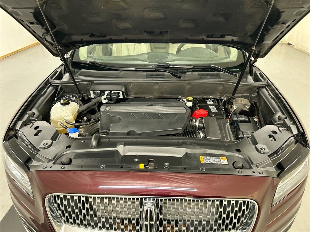 Used 2019 Lincoln Nautilus Reserve image 25