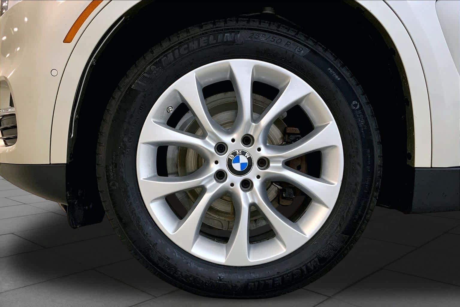 Used 2014 BMW X5 xDrive35d AWD/4WD image 10