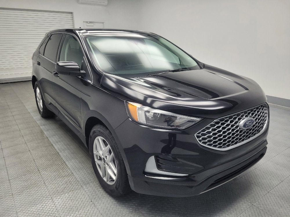Used 2024 Ford Edge SEL image 13