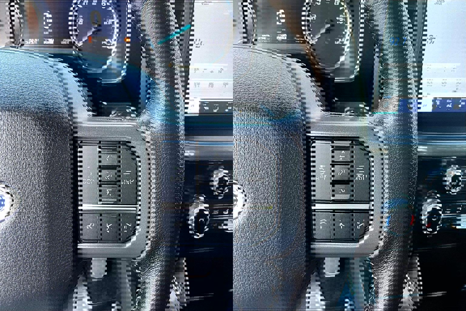 Used 2022 Ford F150 XLT w/ Equipment Group 302A High image 21