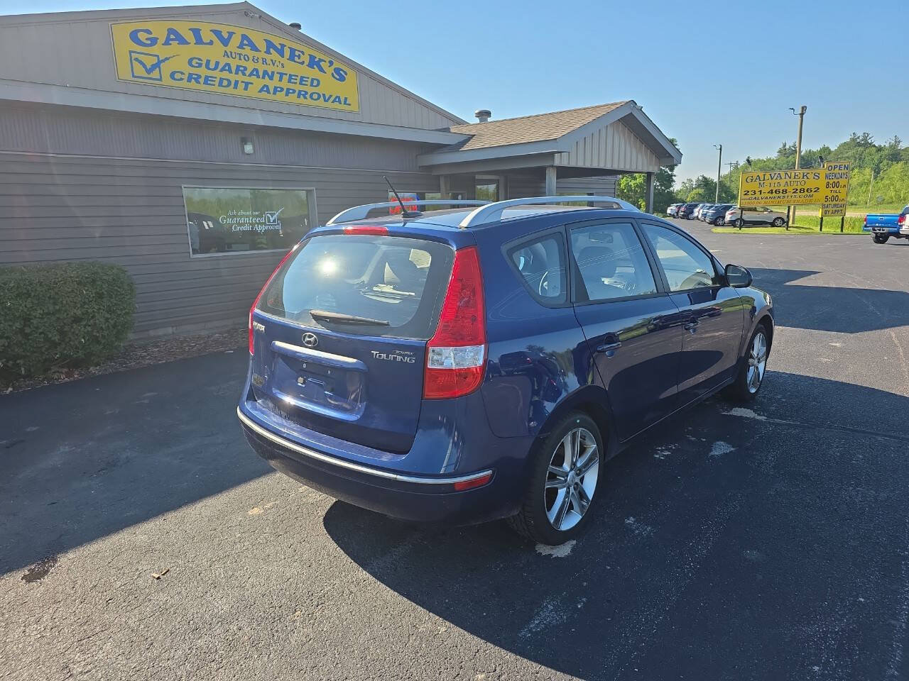Used 2012 Hyundai Elantra FWD image 6