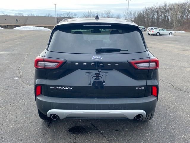 Used 2023 Ford Escape Platinum AWD/4WD image 4