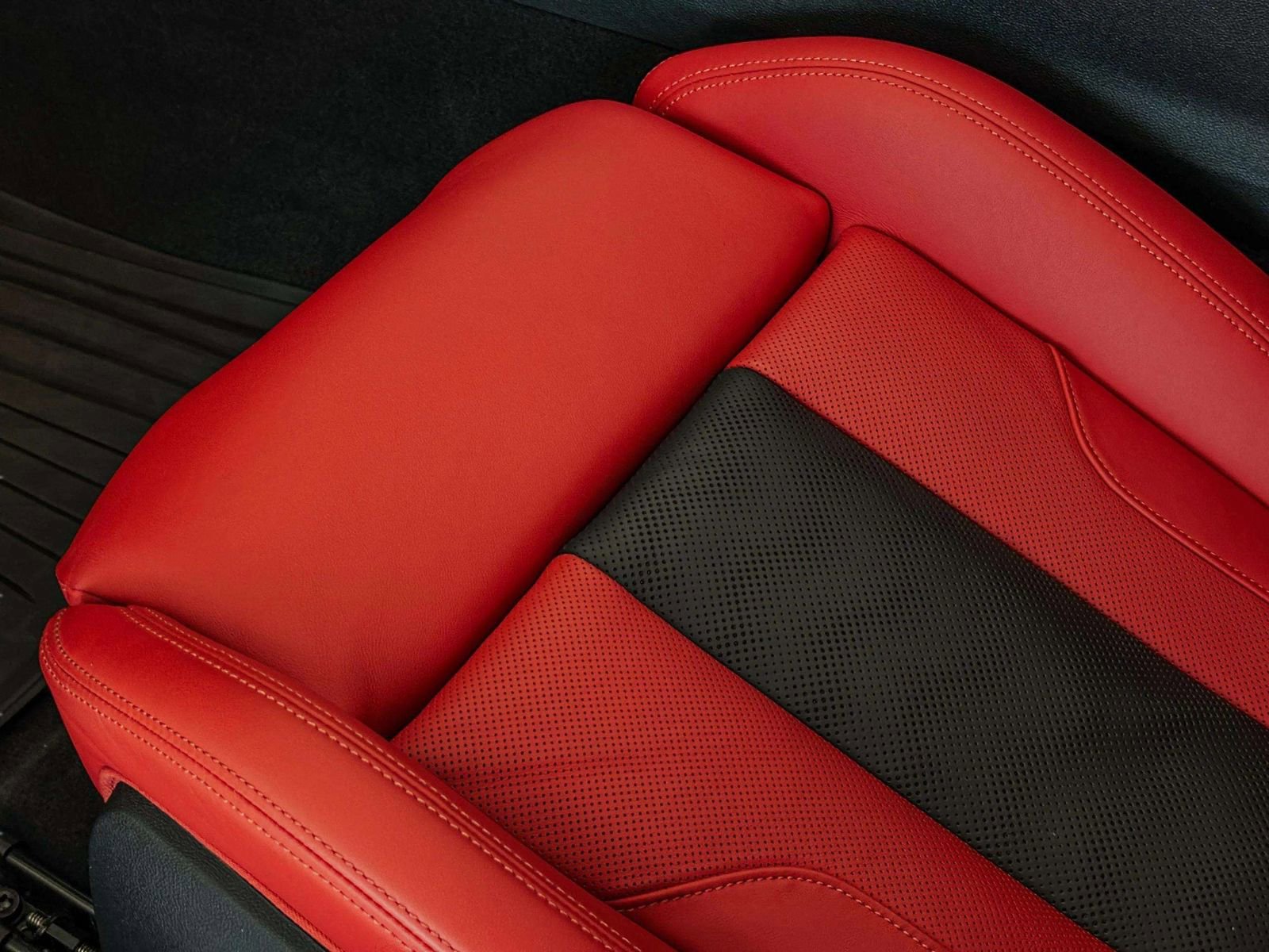 Used 2022 BMW M4 xDrive Competition w/ Executive Package image 20