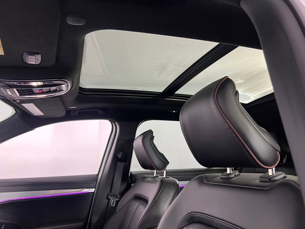 Used 2024 Jeep Wagoneer Launch Edition image 25