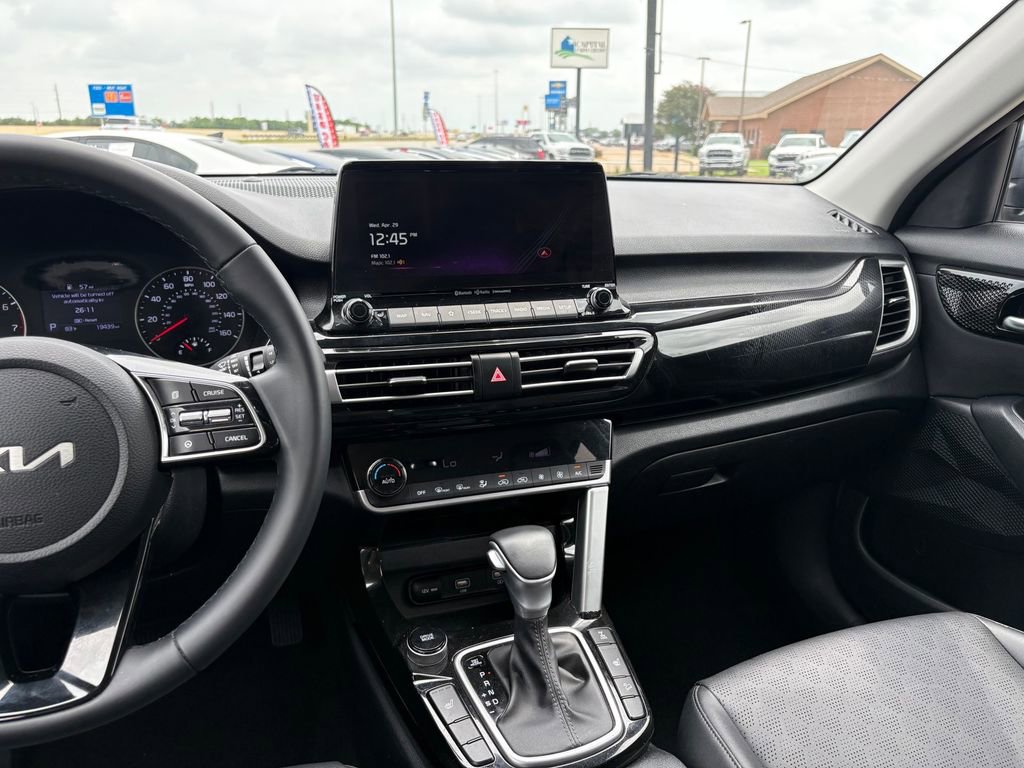 Certified 2023 Kia Seltos EX AWD/4WD image 18