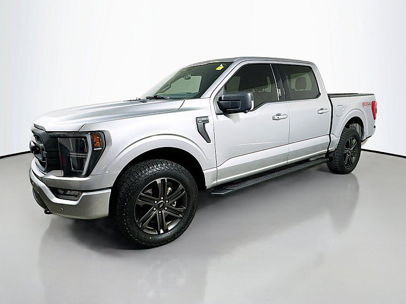 Used 2022 Ford F150 XLT w/ Equipment Group 302A High AWD/4WD image 3