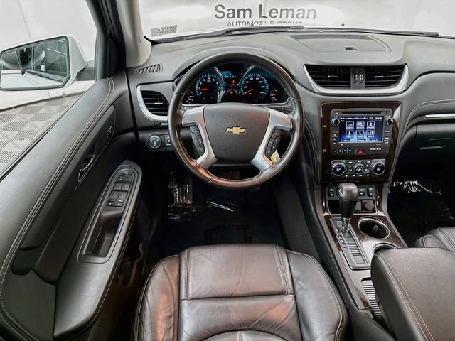 Used 2017 Chevrolet Traverse LT FWD image 22