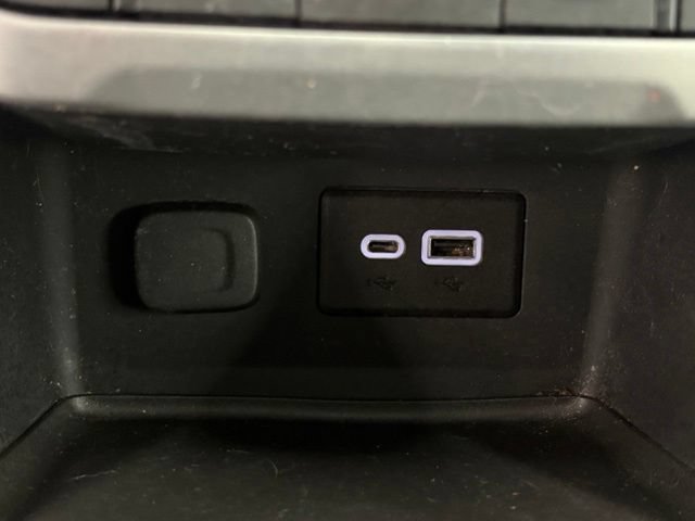 Used 2021 GMC Acadia SLE w/ Driver Convenience Package FWD image 35