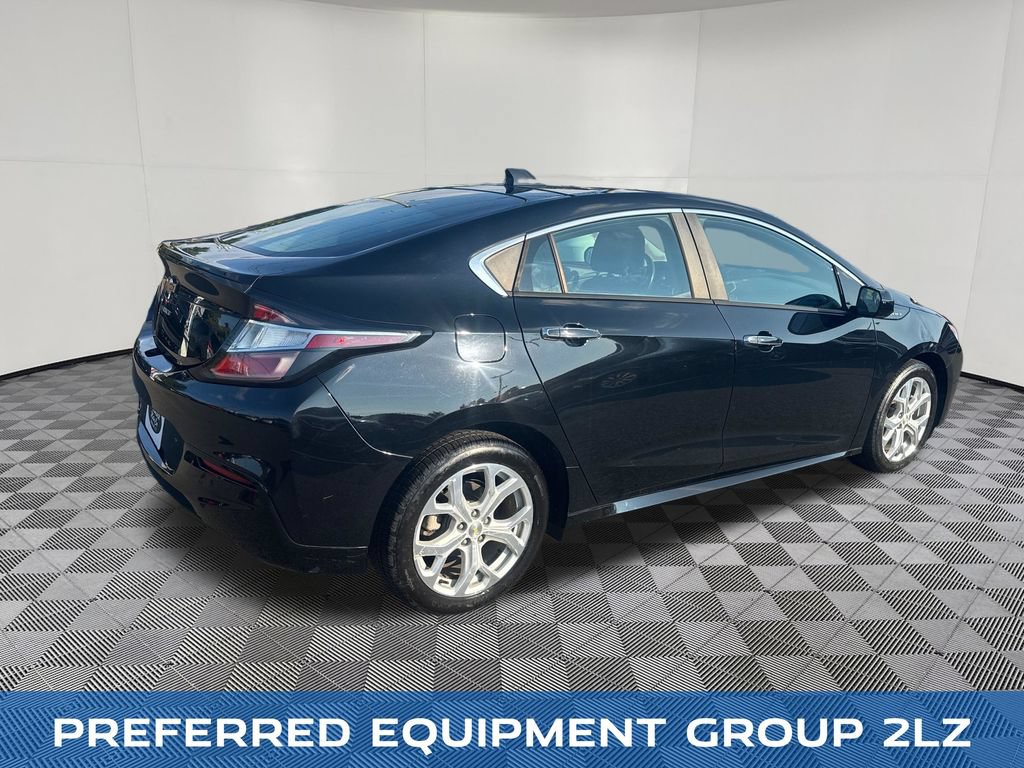 Used 2018 Chevrolet Volt Premier w/ Driver Confidence Package FWD image 5